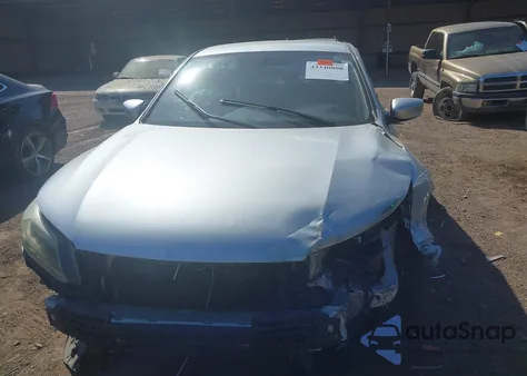 2013 Honda Accord Lx z USA, uszkodzony, nr VIN 1HGCR2F33DA039103